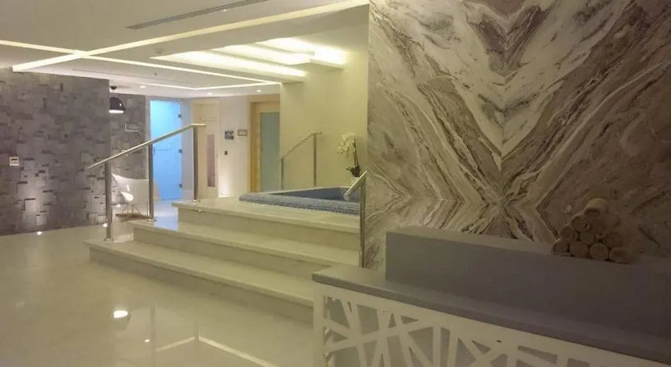 Grand Plaza Hotel - Gulf Riaad