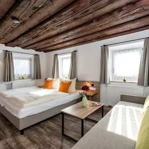 Aparthotel Uebernachten In Der Tenne